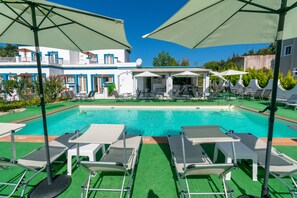 Piscina all'aperto