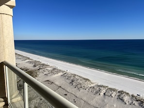 Wrap around balcony on the Beach Club corner units ! Wow just wow this view !