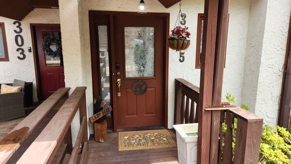 Front door landing 