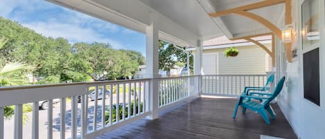 Enjoy a cup of coffee outside of the location on the front porch to watch the passerby's and the sounds of the waves crashing.