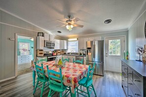 Fully Equipped Kitchen | Dining Table