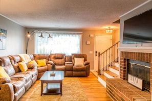 Living Room w/ Sectional Sofa