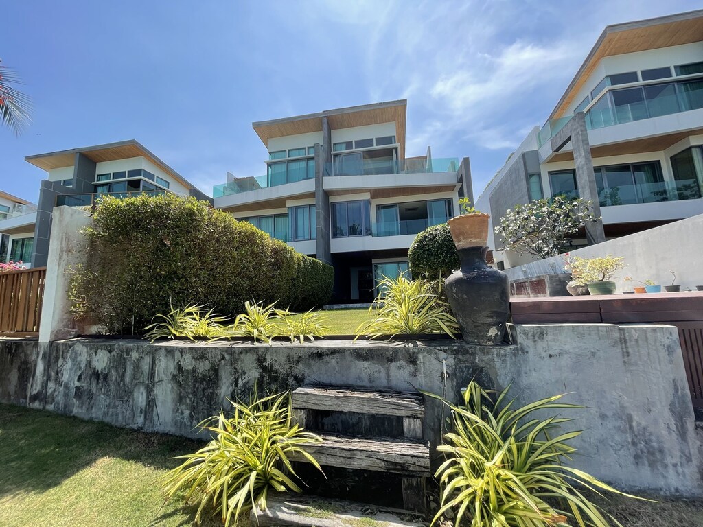 Picture of villa