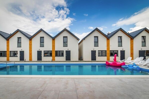 Holiday Home Swimming Pool