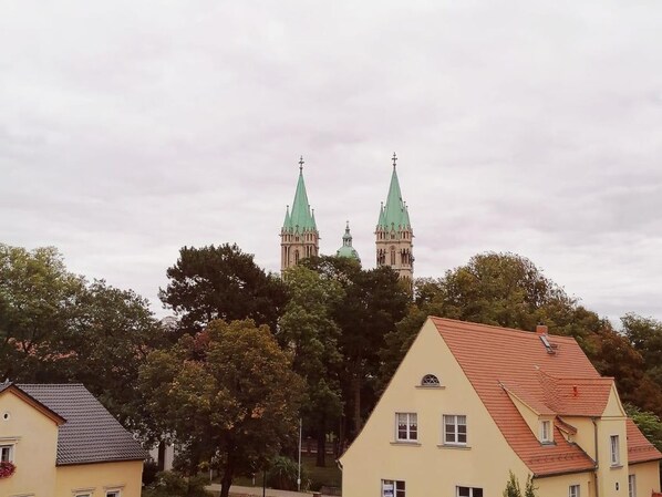 Oklassificerad bild, 1 av 24, knapp