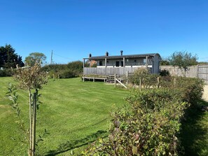 Aurora, One Bedroom Cotswold Holiday Cabin
