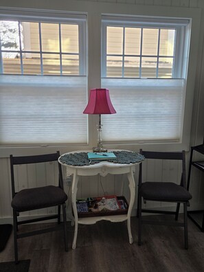 Cozy Eating Nook