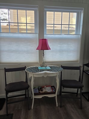 Cozy Eating Nook