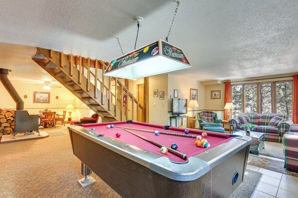 Spielezimmer