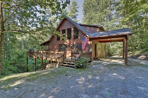 Cabin Exterior | Stairs Required to Access