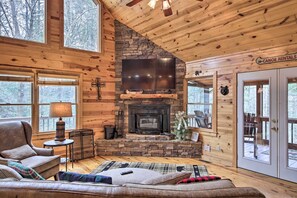 Living Room | Wood-Burning Fireplace