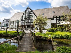 Hotel Forellenhof Poggel, (Eslohe (Sauerland)), LHS 08848