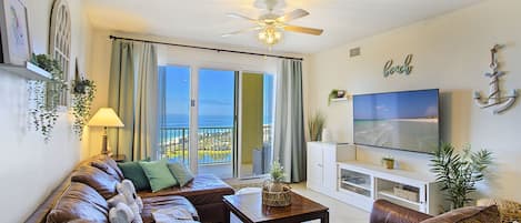 21-Ariel-Dunes-II-1802-Living