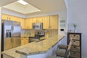 21-Ariel-Dunes-II-1802-Kitchen