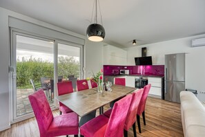 Kitchen and dining area