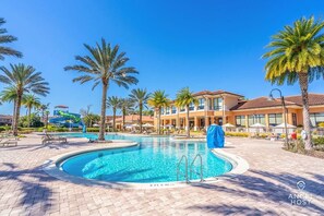 Regal Oaks Resort is full of leisure amenities like this gorgeous resort pool!