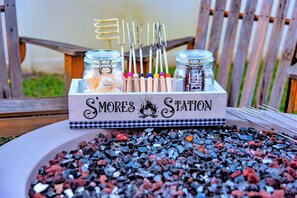 We provide S'mores kits for your stay as our gift to you