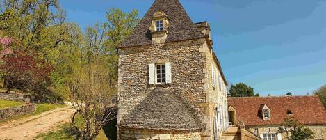 Domaine de Bagnegrole
Gîte de la Tour