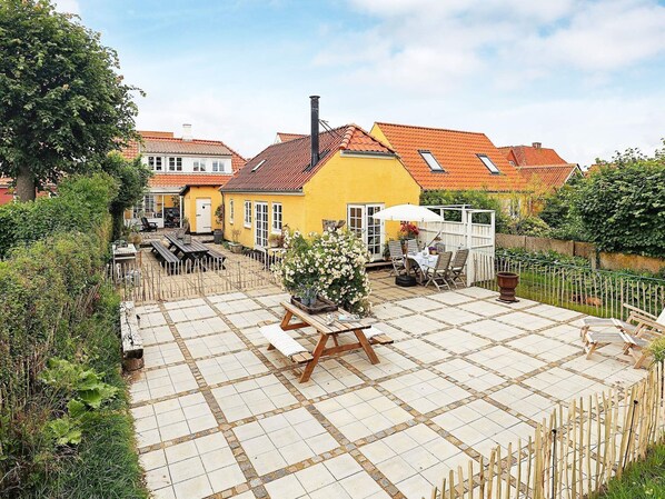 Ulkoruokailutilat