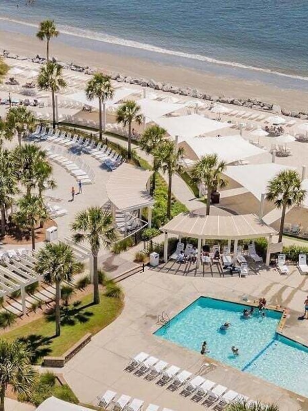 Enjoy the oceanfront pools!