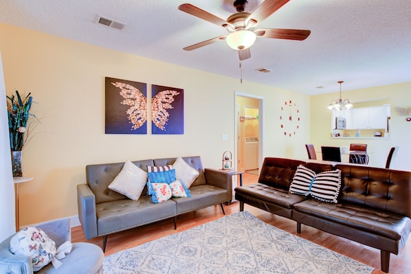 Our spacious living room with futon.
