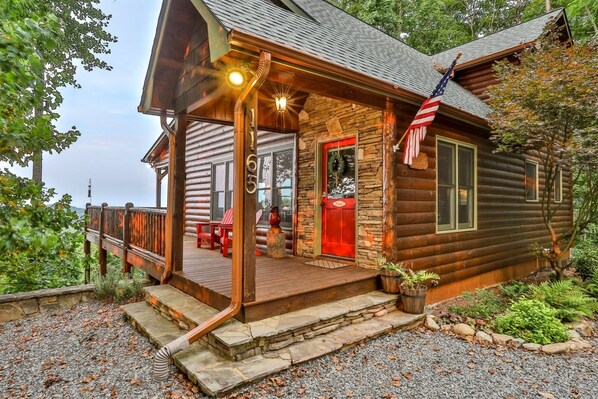 Welcome To Above & Beyond Lodge 