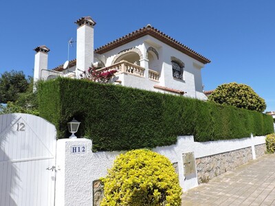 Picture of villa