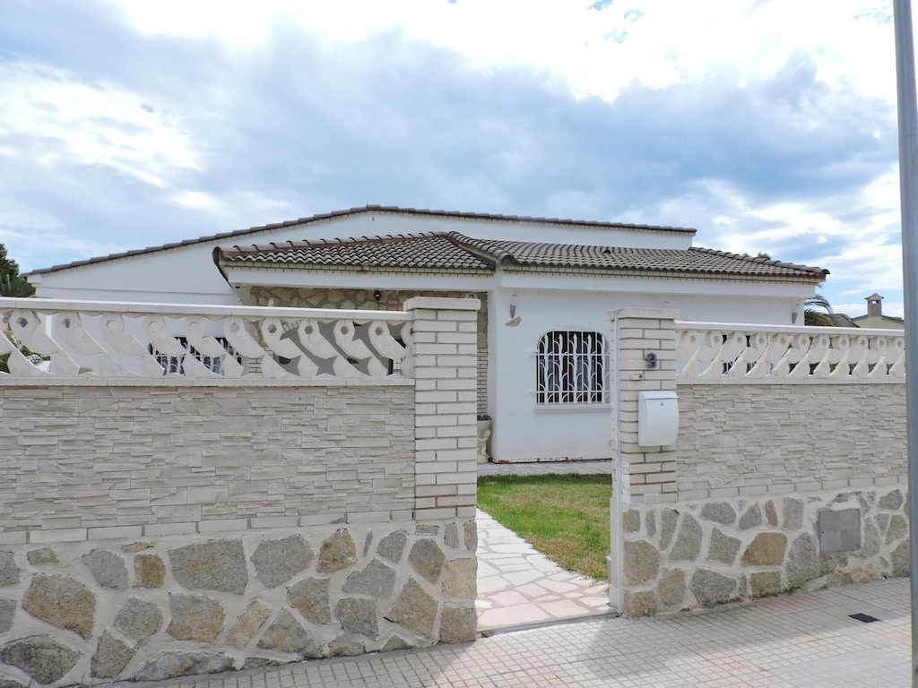 Picture of villa