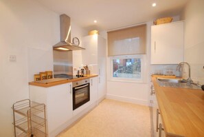 Estuary View Apartment in Deganwy Conwy