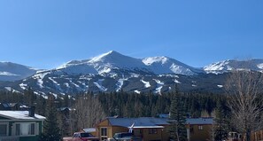 The beautiful mountain of Breckenridge - stay at the base of peak 9 and shred it