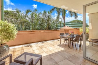 Maui Resort Rentals: Honua Kai Hokulani 232 - 1BR Suite w/ West Maui Mountain Views
