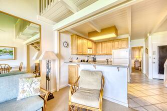 Second-floor, oceanfront condo with high-speed WiFi, balcony, & pool