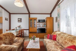 Wohn- und Esszimmer