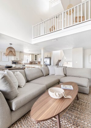 Cozy up on the couch and watch a movie or the memorizing waves.
