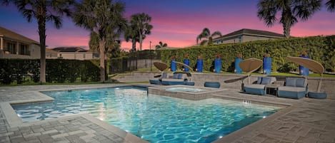 Private resort style pool & spa area w/ a luxury Miami vibe + outdoor TV