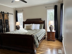 Master Bedroom - King Bed - Private area on the ground floor