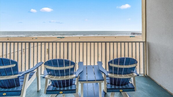 Stunning Oceanfront Condo in Belmont Towers