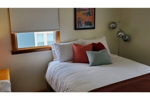 Mid-Century Pop in the Village!
Bedroom #2