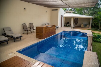 Azcapri Villa Boutique & Spa 2 full beds