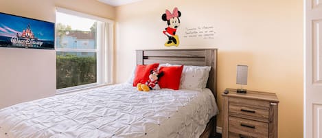 This king-size bedroom beautifully Mickey designed will provide you with an experience of comfort during your stay.