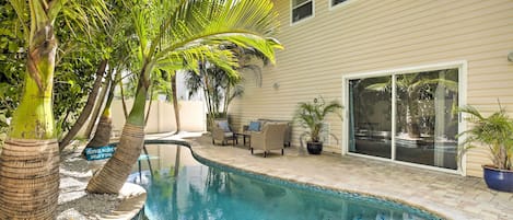 Indian Rocks Beach Vacation Rental | 4BR | 2BA | 2,700 Sq Ft | Stairs Required