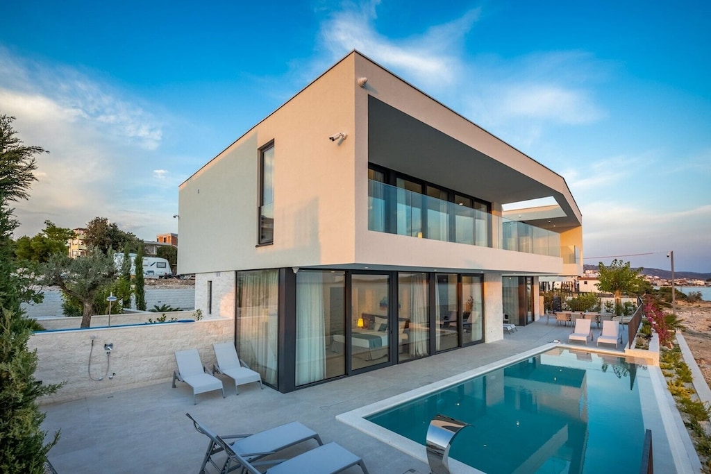 Picture of villa