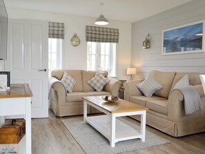 Living area | Pine View Cottage, Filey