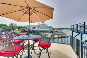 Outdoor Space | Cushioned Patio Furniture | Waterfront Location w/ Views