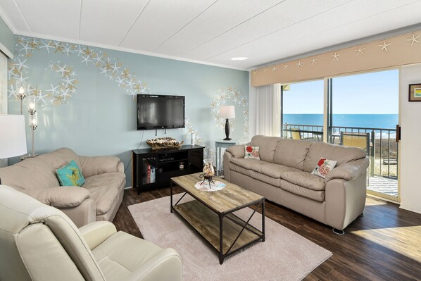 Tons of light and ocean views in this renovated condo!