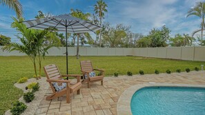 Plenty of poolside places to sit back and enjoy!
