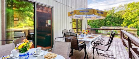 enjoy the sun and cool breeze with out door dining on the front deck.