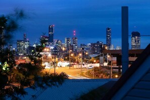 Some views of the city from this Indooroopilly Queenslander