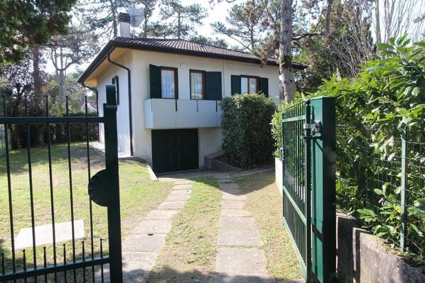 Exterior