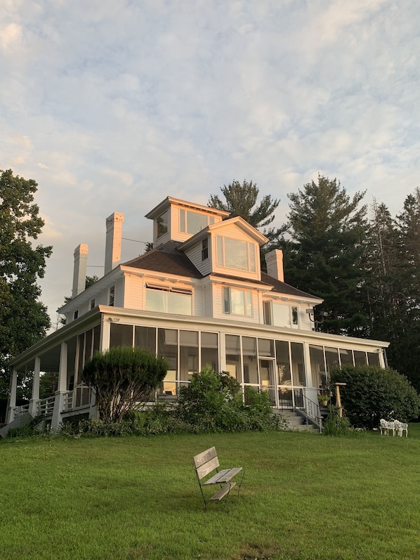 The historic August Grill home on The Hudson River at sunrise.